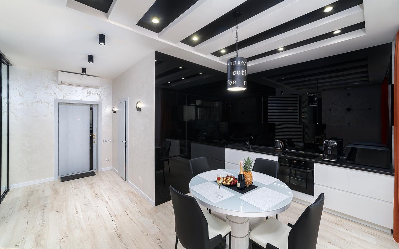 Vip Apartments In Arcadia With Sea View. Odessa Esterno foto